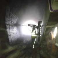 RAZBIJANJE OBLOGE TUNELA ZA SANACIJO IN OBNOVE TUNELA CRESNJEVEC.jpg